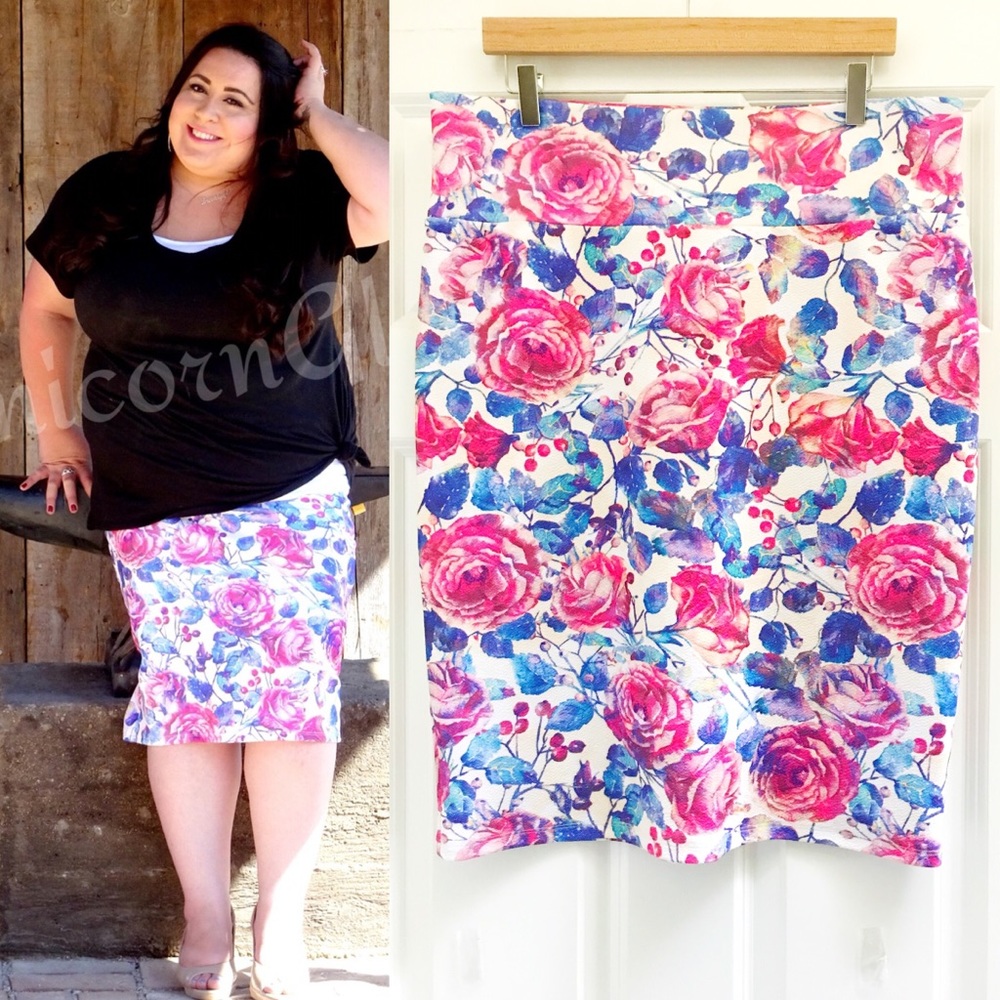 {LuLaRoe} Cassie Skirt